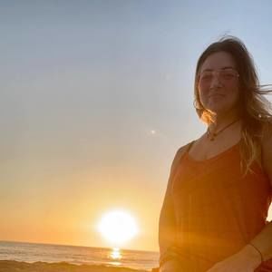 Meet your Posher, Celeste